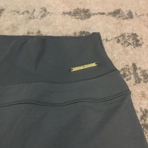 Gym shark Whitney Simmons high rise leggings